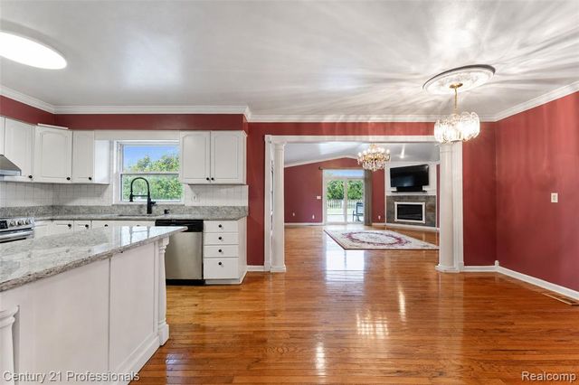 1466 N Beck Road, Canton, MI 48187