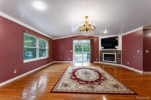 1466 N Beck Road, Canton, MI 48187