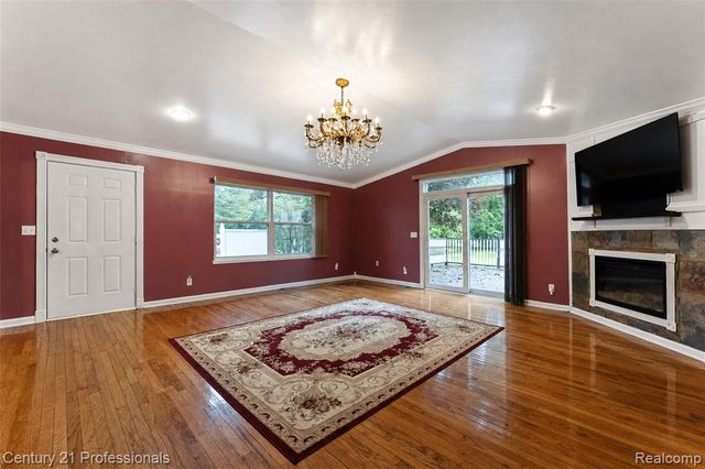 1466 N Beck Road, Canton, MI 48187