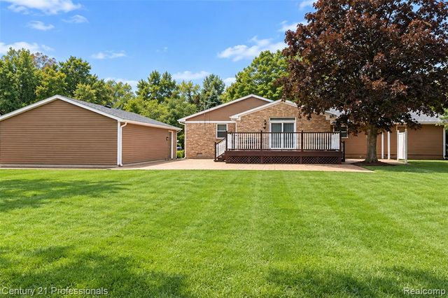 1466 N Beck Road, Canton, MI 48187
