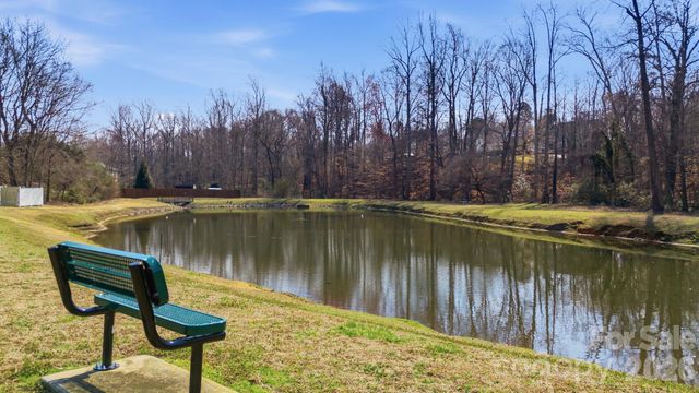 171 Kristens Court Drive, Mooresville, NC 28115