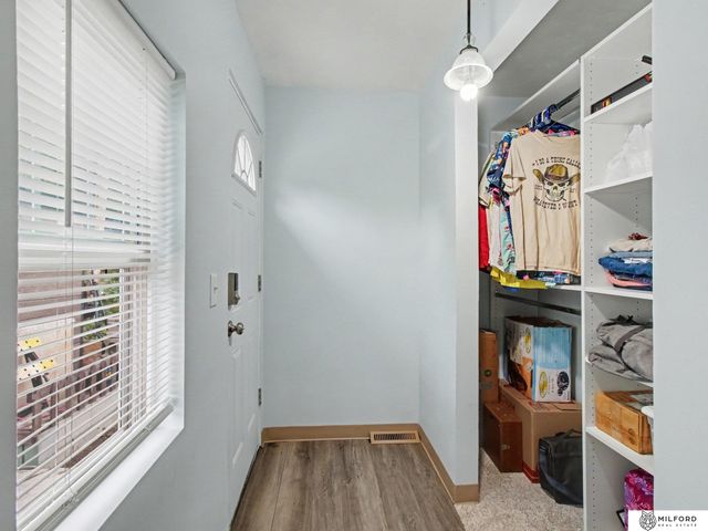 2018 N 35th Street, Omaha, NE 68111