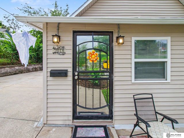 2018 N 35th Street, Omaha, NE 68111