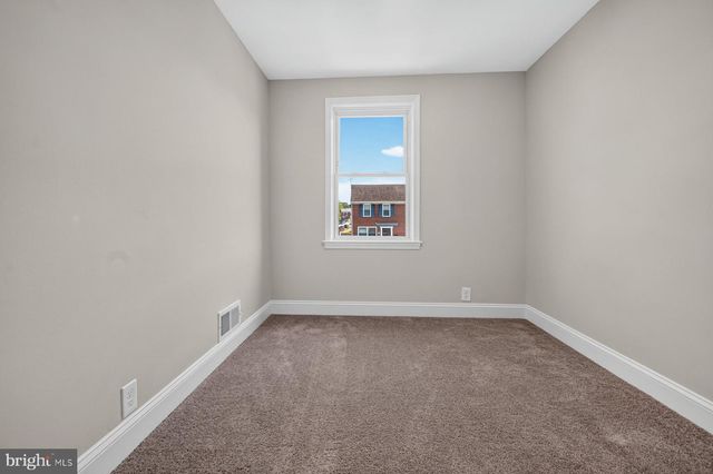 3409 PINEWOOD AVE, Baltimore, MD 21206