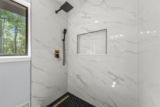 4089 Thetford Court, Decatur, GA 30035