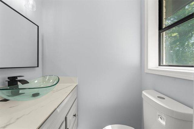 4089 Thetford Court, Decatur, GA 30035