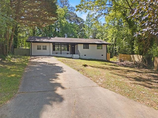 4089 Thetford Court, Decatur, GA 30035