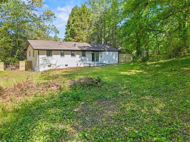 4089 Thetford Court, Decatur, GA 30035