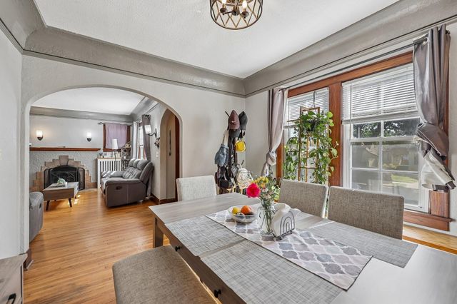 2923 Upton Avenue N, Minneapolis, MN 55411