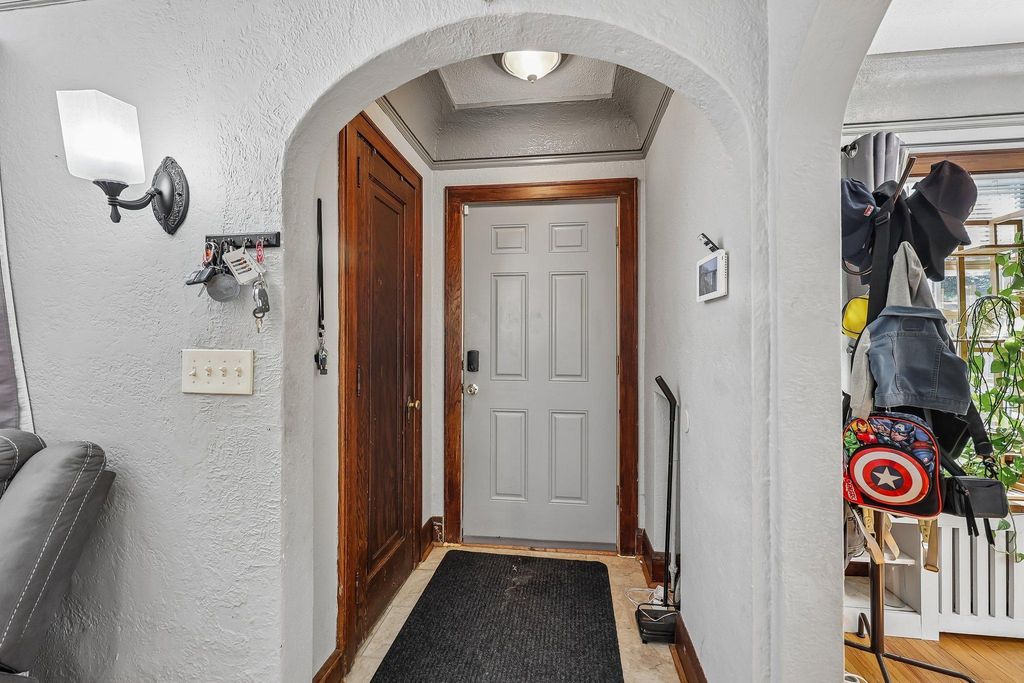 2923 Upton Avenue N, Minneapolis, MN 55411 — photo 3