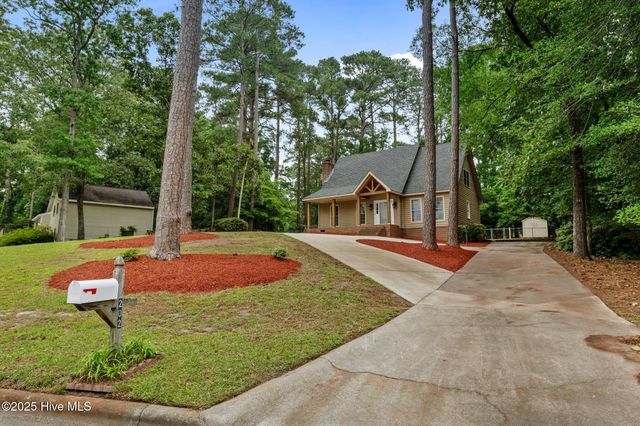 202 Guinevere Lane, Greenville, NC 27858