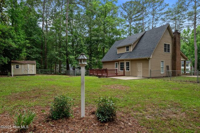 202 Guinevere Lane, Greenville, NC 27858