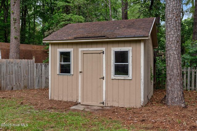 202 Guinevere Lane, Greenville, NC 27858