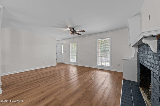 202 Guinevere Lane, Greenville, NC 27858
