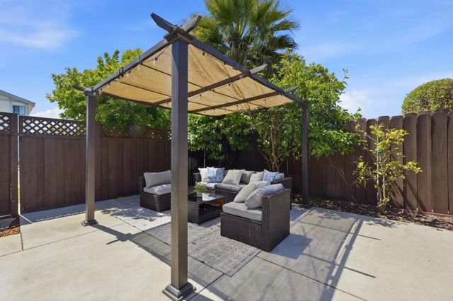 1667 Fillmore Avenue, San Mateo, CA 94403