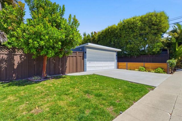 1667 Fillmore Avenue, San Mateo, CA 94403