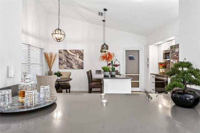 222 LINGER LANE, Sun City Center, FL 33573