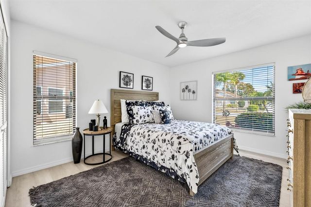 222 LINGER LANE, Sun City Center, FL 33573