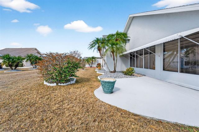 222 LINGER LANE, Sun City Center, FL 33573