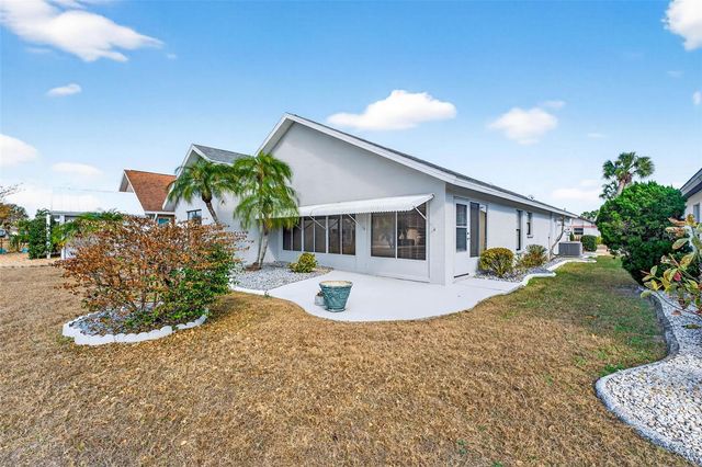 222 LINGER LANE, Sun City Center, FL 33573