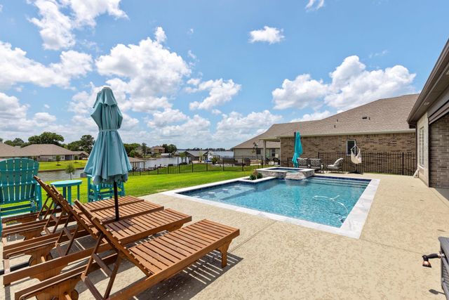 12211 Grey Plover Court, Conroe, TX 77304