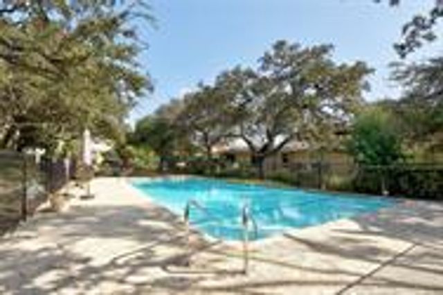 5332 Balcones DR D, Austin, TX 78731