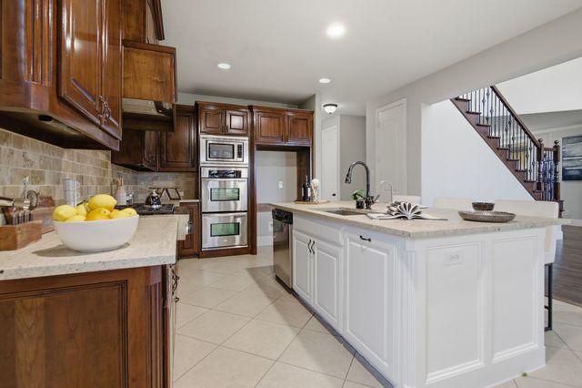 2400 Lilyfield Drive, Trophy Club, TX 76262