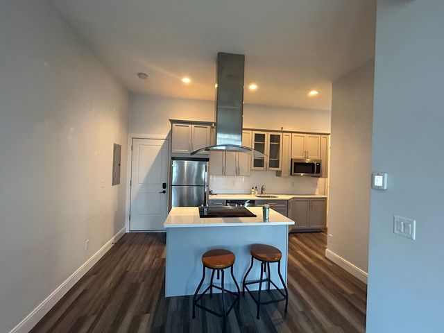 189 Washington 3, Chelsea, MA 02150