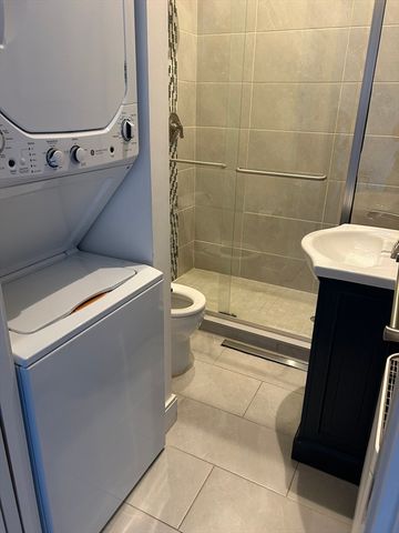 189 Washington 3, Chelsea, MA 02150