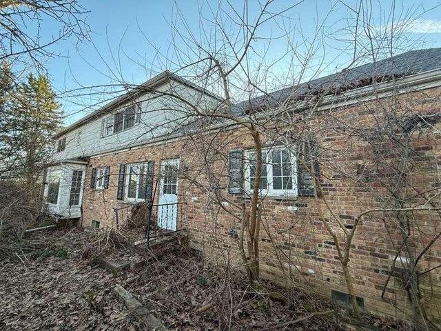 10021 Clay Street, Crown Point, IN 46307