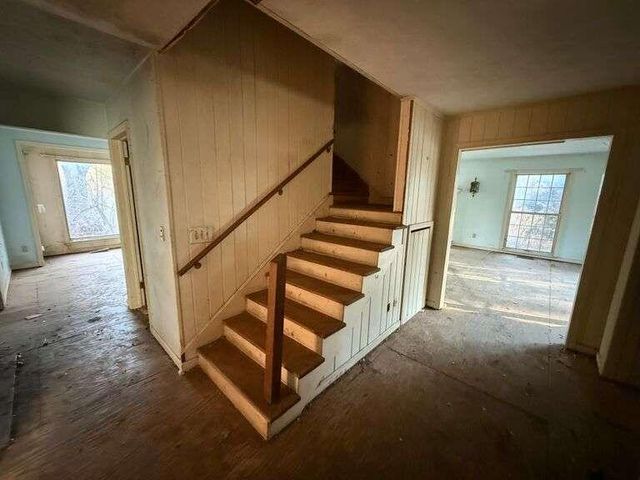 10021 Clay Street, Crown Point, IN 46307