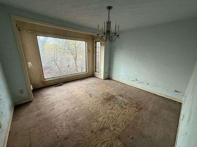 10021 Clay Street, Crown Point, IN 46307