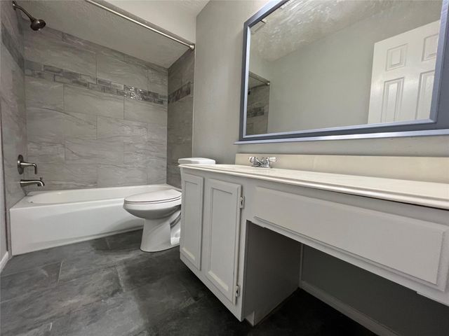 16430 Elmwood Point Lane, Sugar Land, TX 77498