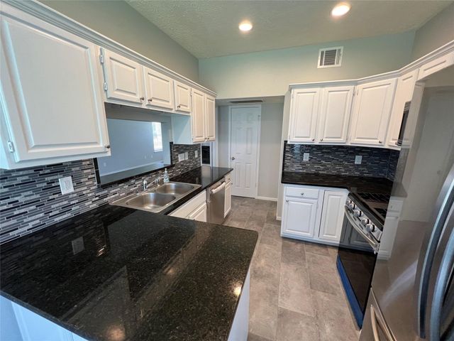 16430 Elmwood Point Lane, Sugar Land, TX 77498