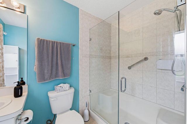 1838 SE Genaro Terrace, Port St. Lucie, FL 34952