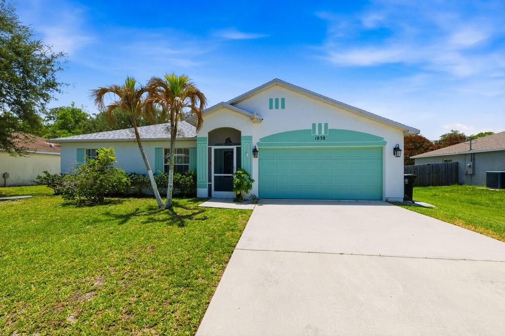 1838 SE Genaro Terrace, Port St. Lucie, FL 34952