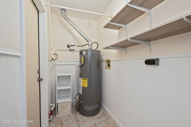 7517 Mallard Dr, Louisville, KY 40258