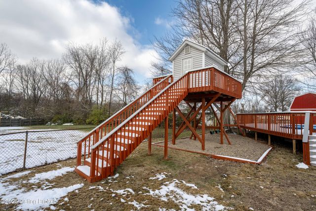 7517 Mallard Dr, Louisville, KY 40258