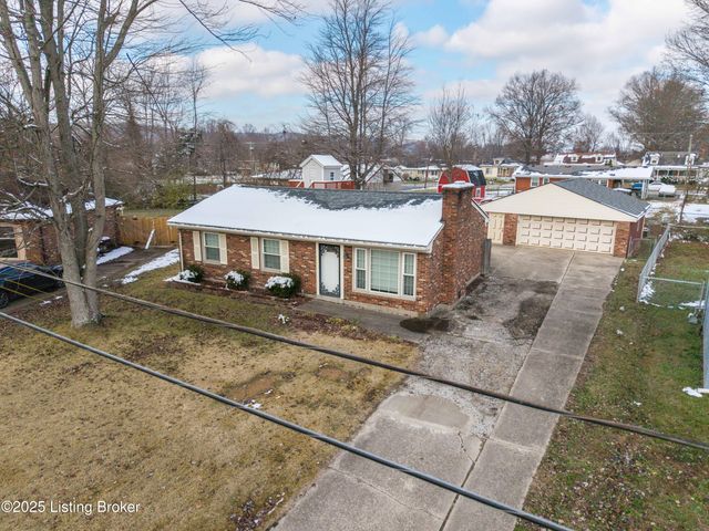 7517 Mallard Dr, Louisville, KY 40258
