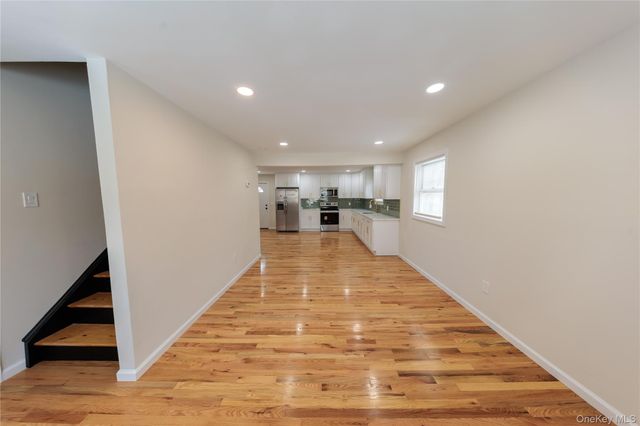 58 Norfleet Lane, Coram, NY 11727