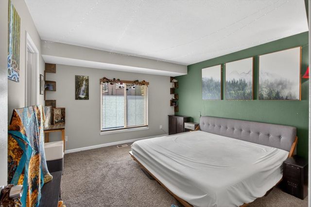 3554 Larchmont Square Ln, Sacramento, CA 95821