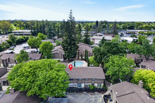 3554 Larchmont Square Ln, Sacramento, CA 95821