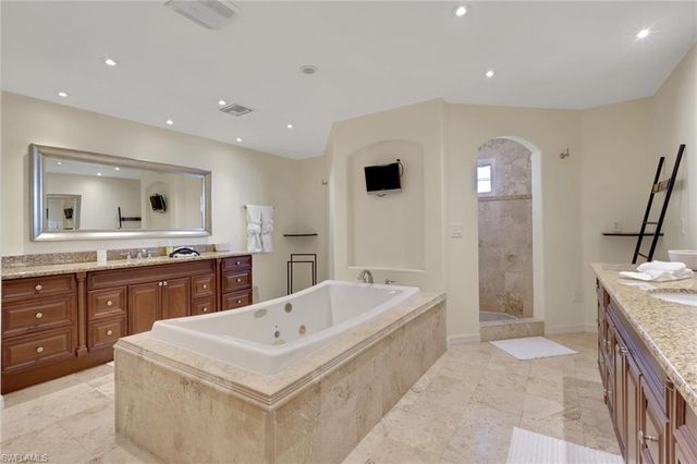 2146 SE 18th AVE, Cape Coral, FL 33990