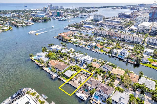 1725 SE 13TH Street, Fort Lauderdale, FL 33316