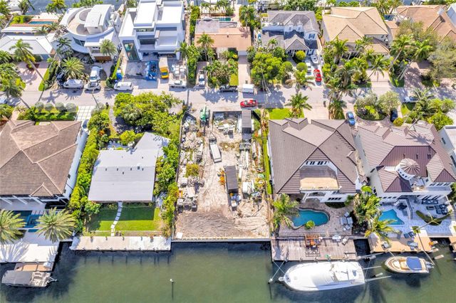 1725 SE 13TH Street, Fort Lauderdale, FL 33316
