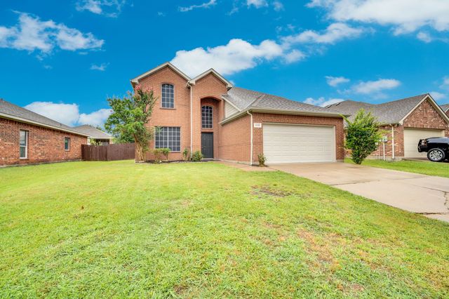 1113 Skylark Drive, Burleson, TX 76028