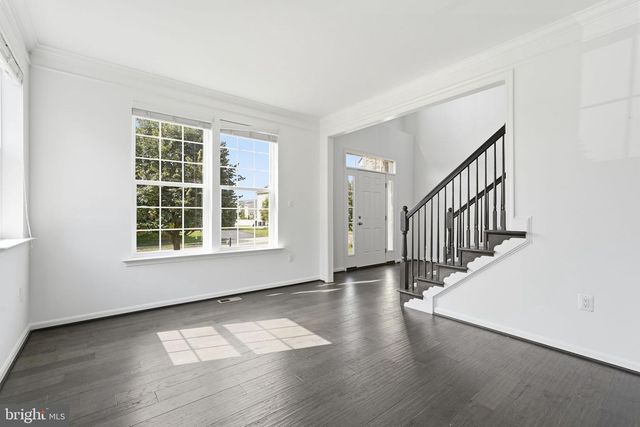 42222 CAMERON PARISH DR, Ashburn, VA 20148