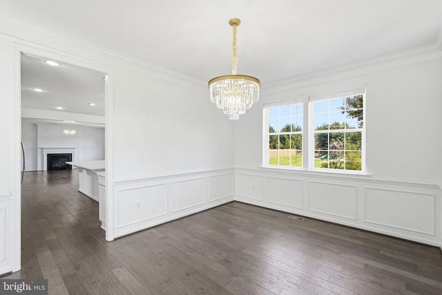 42222 CAMERON PARISH DR, Ashburn, VA 20148