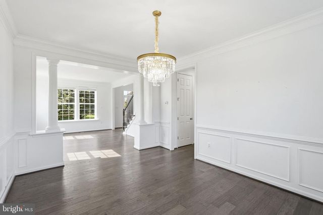42222 CAMERON PARISH DR, Ashburn, VA 20148