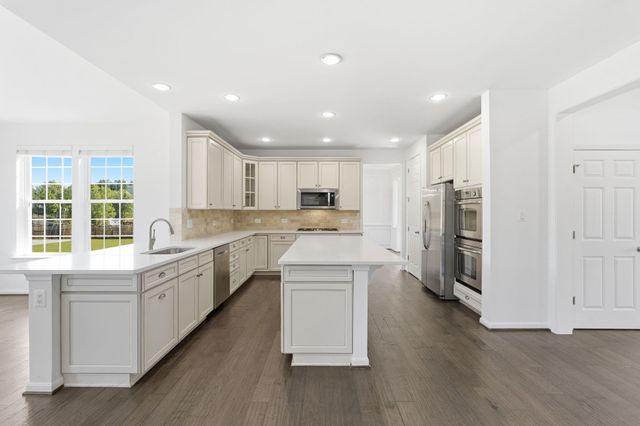42222 CAMERON PARISH DR, Ashburn, VA 20148